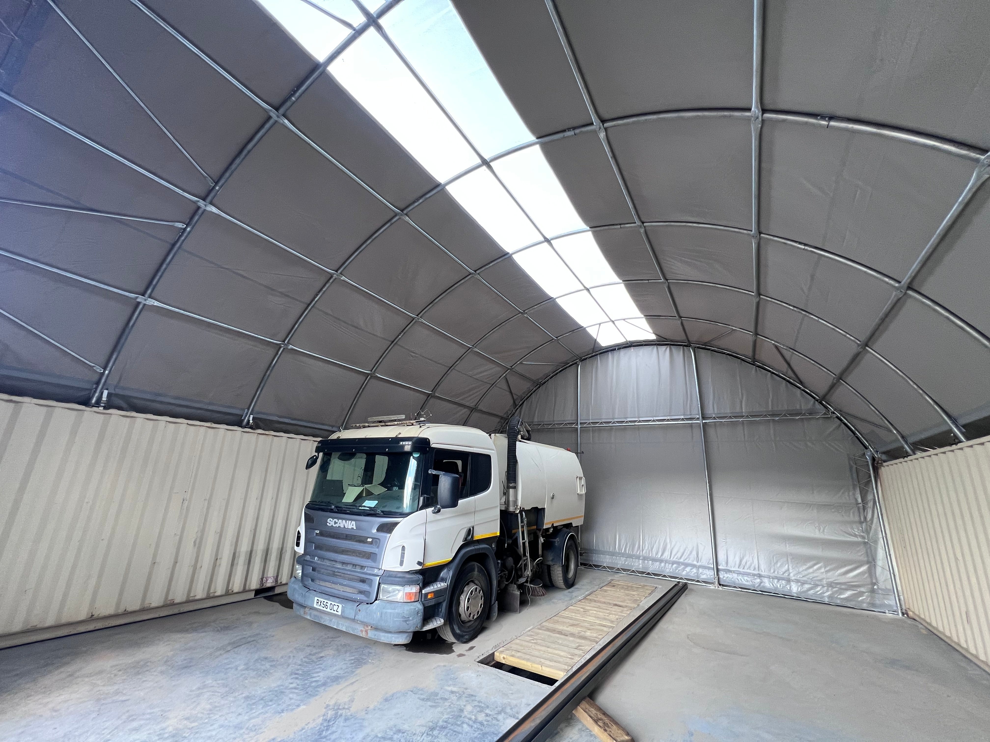 10m (33ft) Spännvidd | Container Tält - 33ft x 12ft (10m x 3,6m)