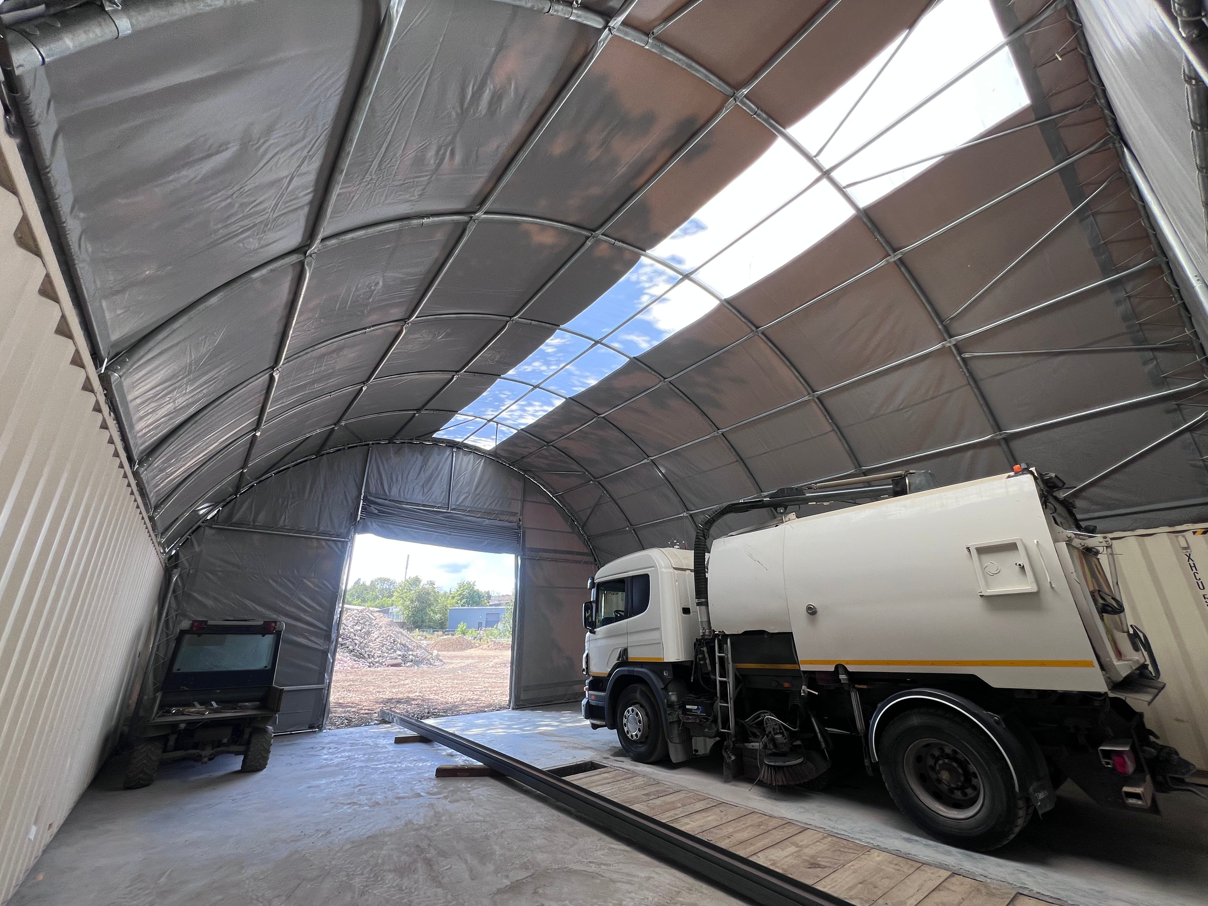 10m (33ft) Spännvidd | Container Tält - 33ft x 12ft (10m x 3,6m)